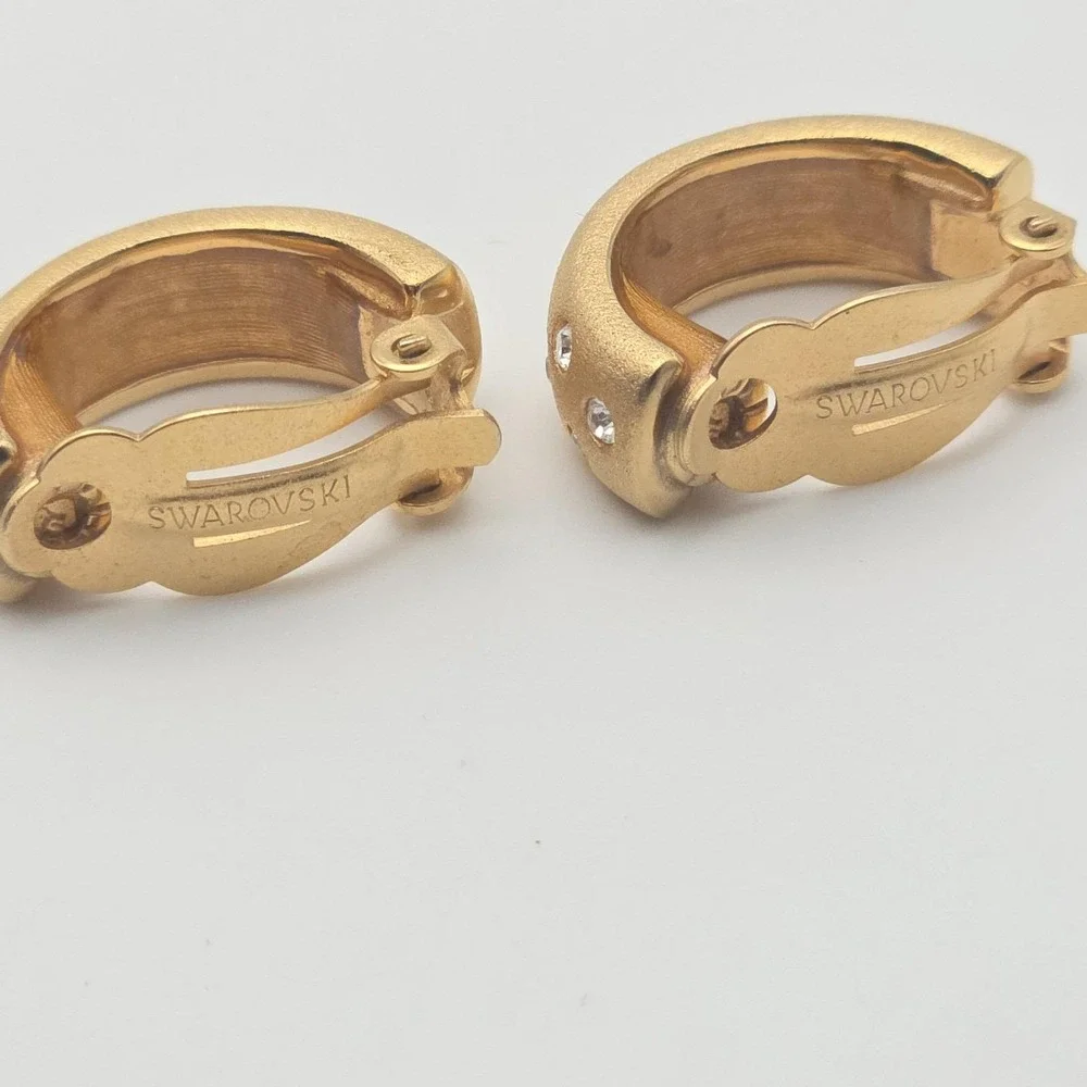Swarovski item excellent
